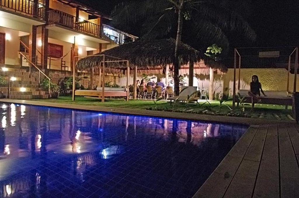 Pousada Dona Flor Hotel Canoa Quebrada Bagian luar foto